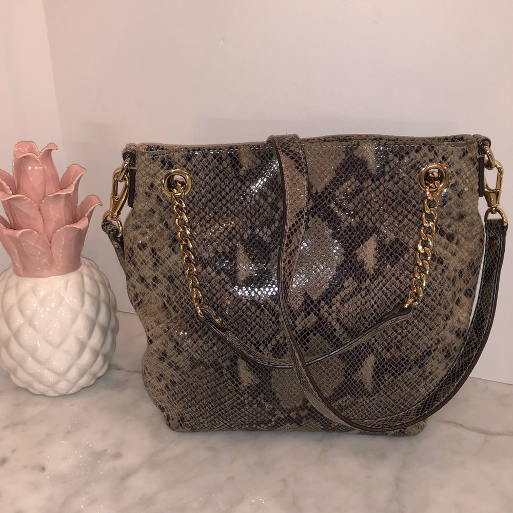 Michael Kors snakeskin hobo in very good cond. 😎